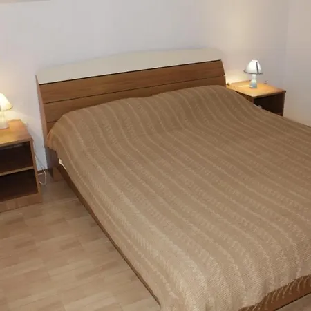 Lucija Apartman *