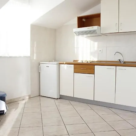 Lucija Apartment